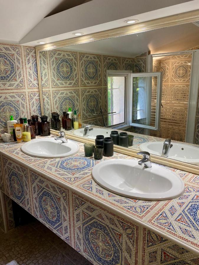 Villa Des Roses Roussillon en Isere Zewnętrze zdjęcie