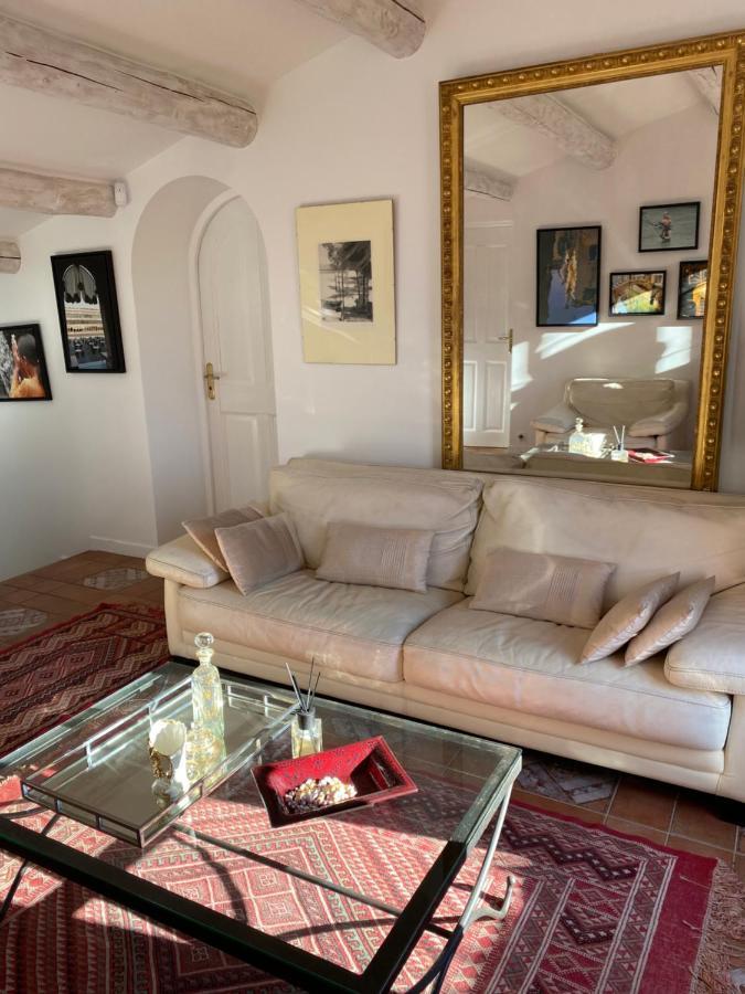 Villa Des Roses Roussillon en Isere Zewnętrze zdjęcie
