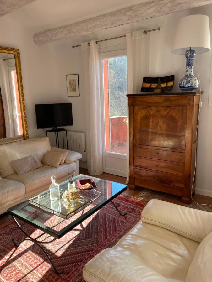 Villa Des Roses Roussillon en Isere Zewnętrze zdjęcie