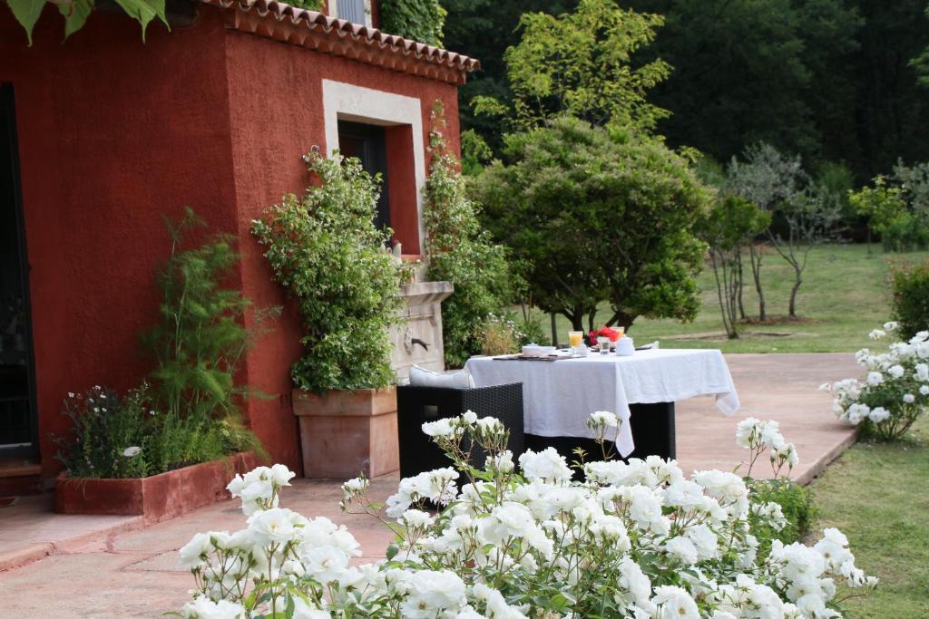 Villa Des Roses Roussillon en Isere Zewnętrze zdjęcie